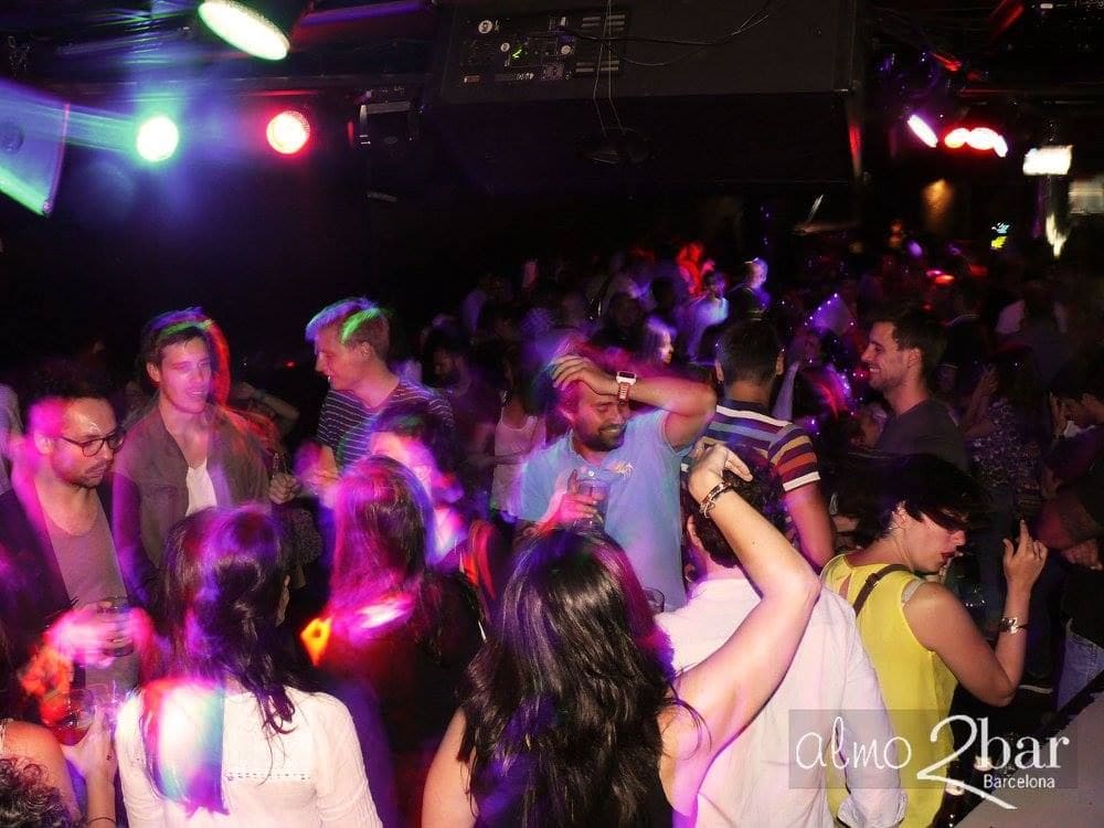 Almodobar — foto 1