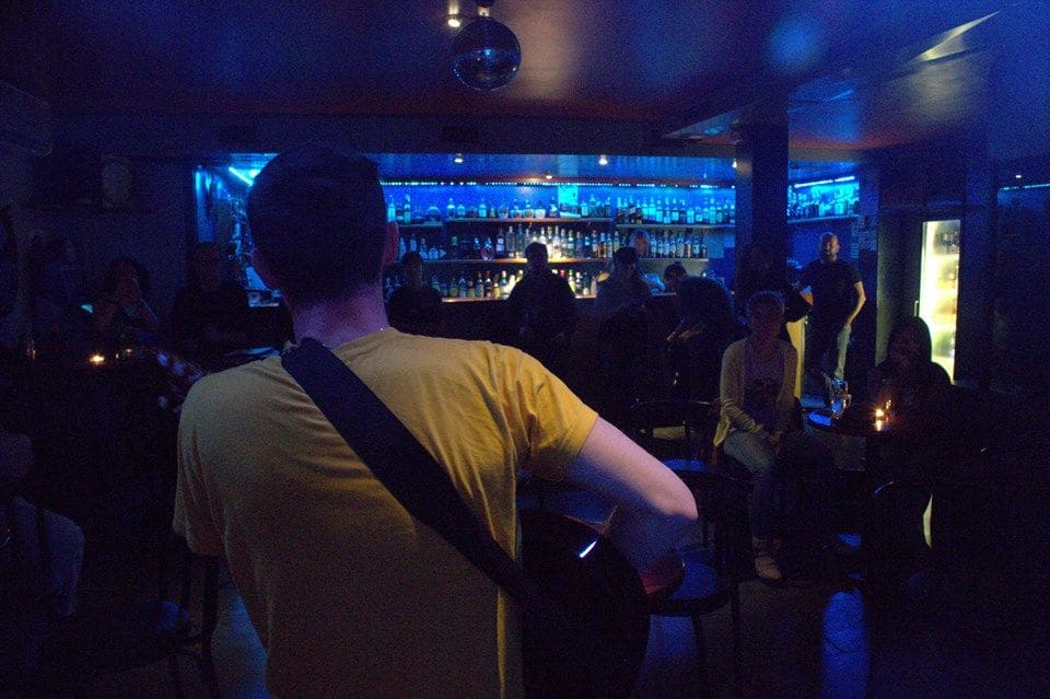 Lennon's Club — foto 1